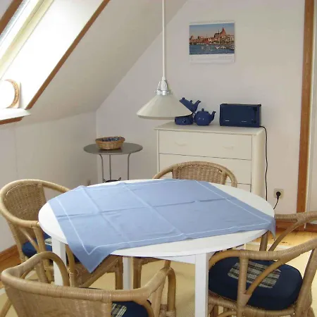 In Dierhagen 아파트