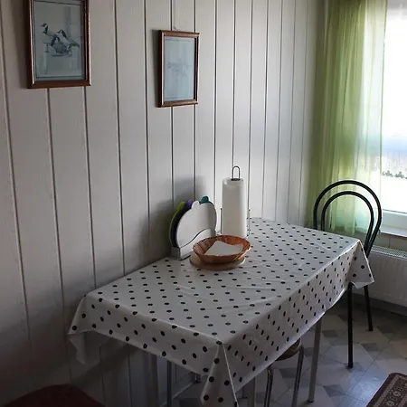 In Dierhagen 아파트 *